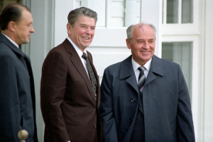 10/11/1986 Trip to Iceland Reykjavik Summit Arrival of General Secretary Mikhail Gorbachev at Hofdi House